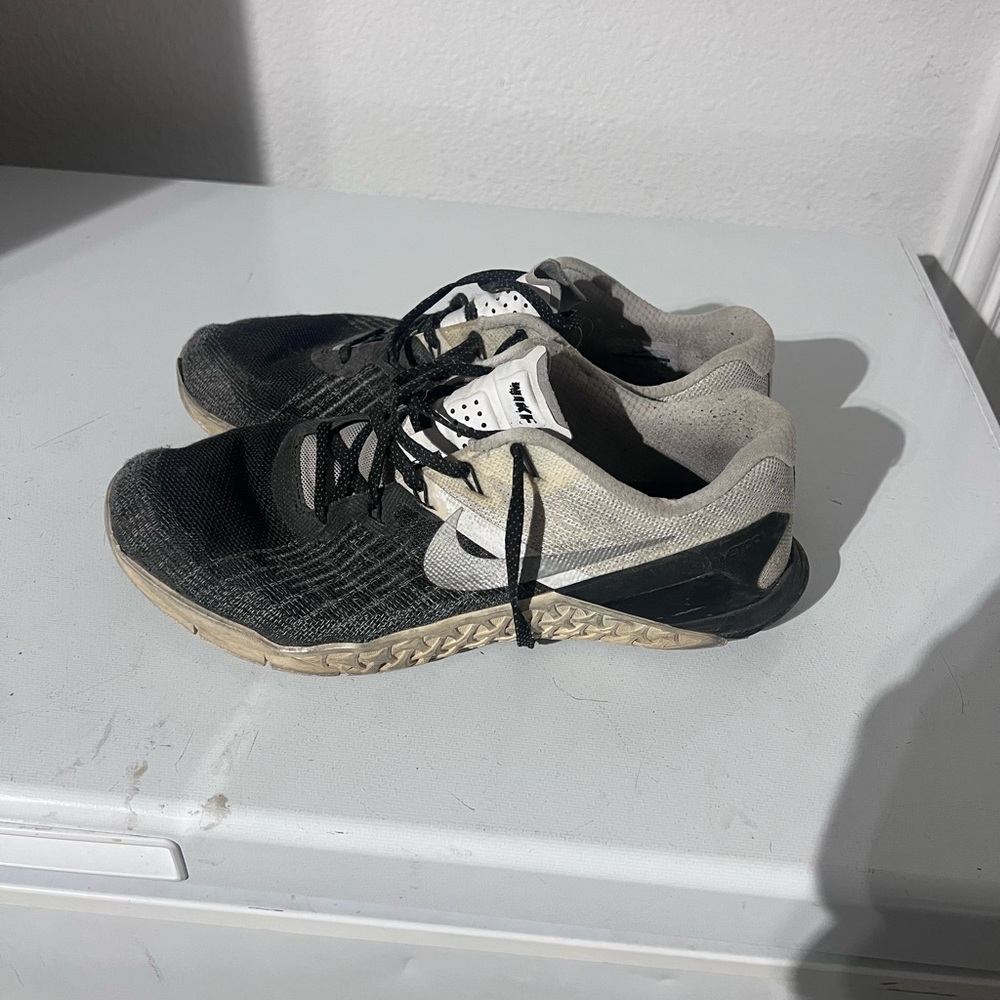 Nike shoes